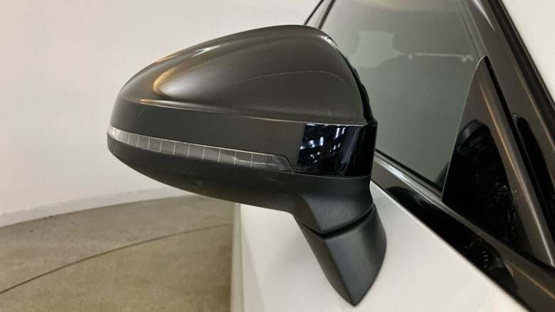 Audi A4 40 TFSI 204 Black Edition 4dr S Tronic Petrol Saloon